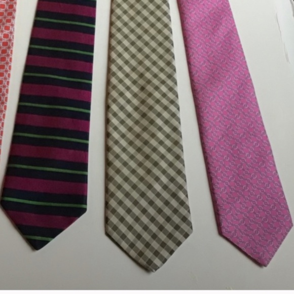 3 Brooks Brothers lovely colours & prints silk ties made in USA 🇺🇸 - Picture 1 of 6